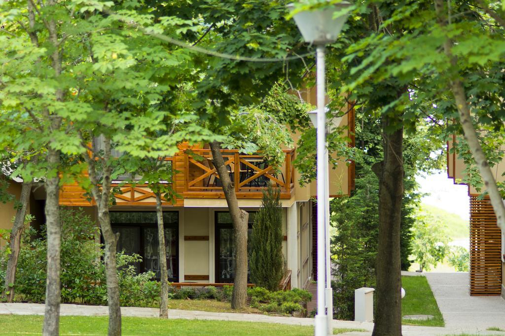 Holiday Village Lozenets Exteriör bild
